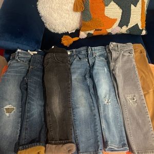 7 pair of Old Navy Jeans (Winter Essential)